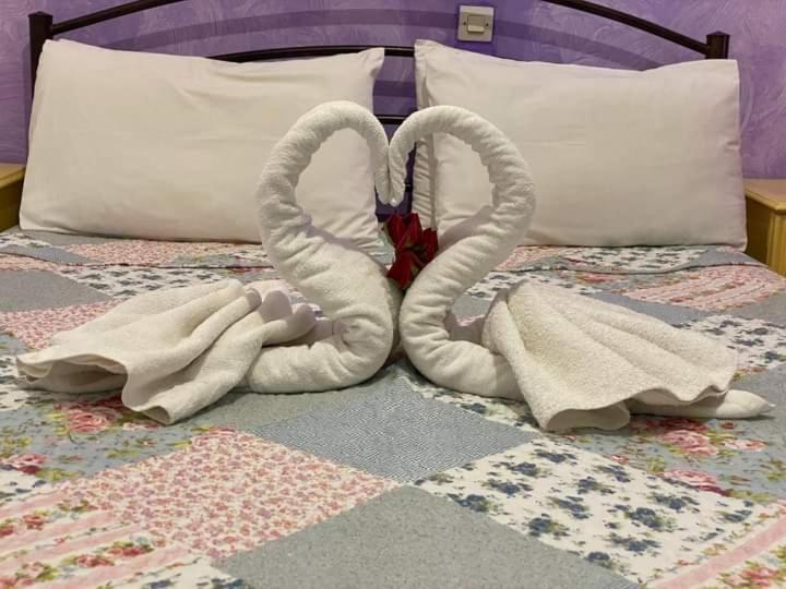 Pantheon Hotel Kamena Vourla Ngoại thất bức ảnh