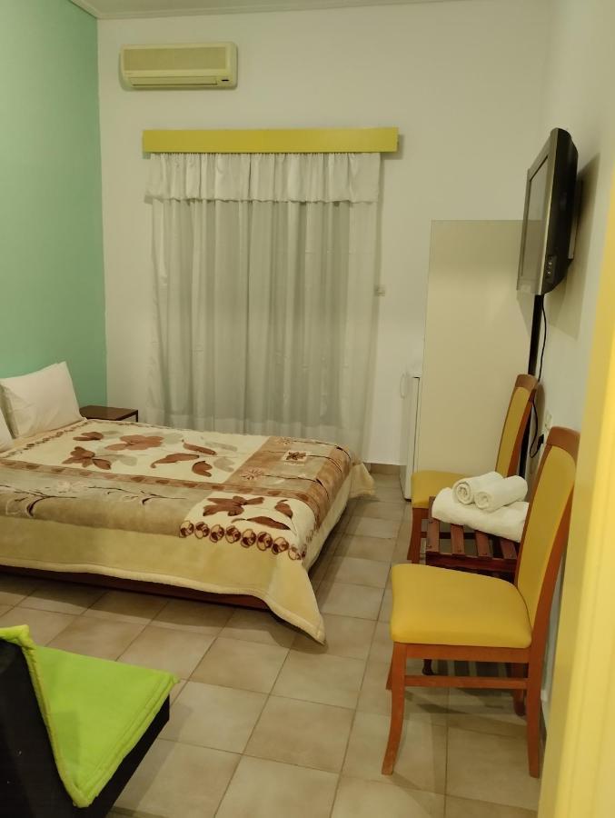 Pantheon Hotel Kamena Vourla Ngoại thất bức ảnh
